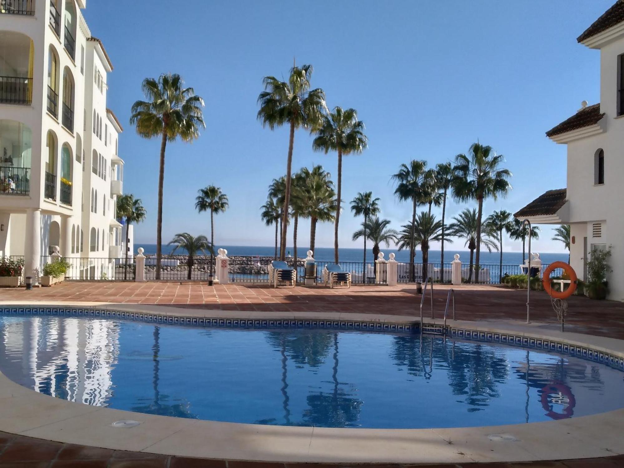 Marina Real 2434 Appartement Manilva Buitenkant foto